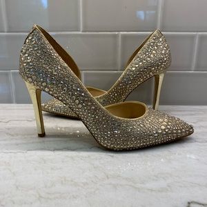 Gianni Bini Gold Sparkly Heels. Worn for 1 event. Size 8